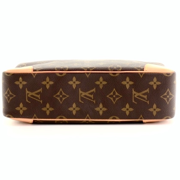 Louis Vuitton Monogram Trocadero MM Crossbody - Picture 4 of 14